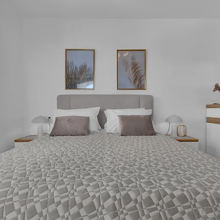 Luxury Sea View Jadra - Free Parking In Garage Appartement *